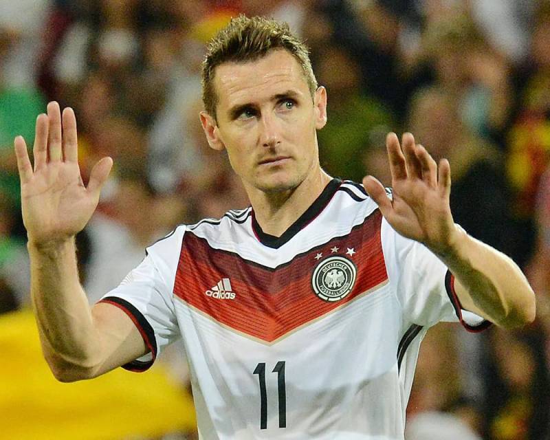 Top Siêu Tiền Đạo Người Đức - Những Cỗ Máy Săn Bàn Làm Rạng Danh 3 Miroslav Klose