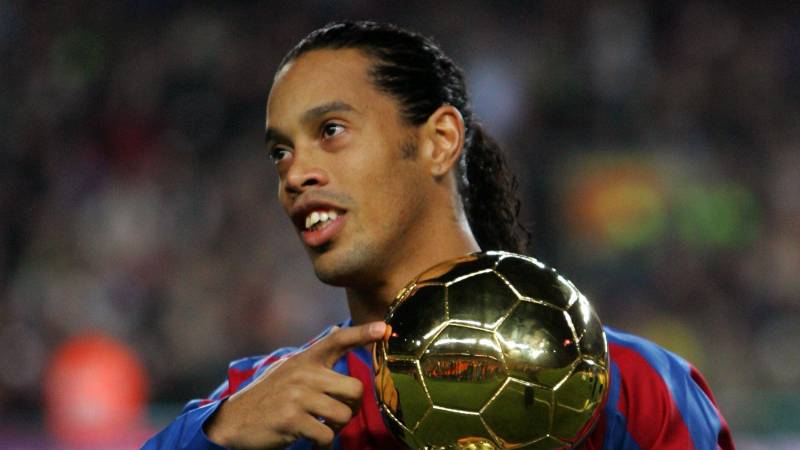 Những Cầu Thủ Brazil Từng Đoạt Quả Bóng Vàng 5 Ronaldinho ballon d'or